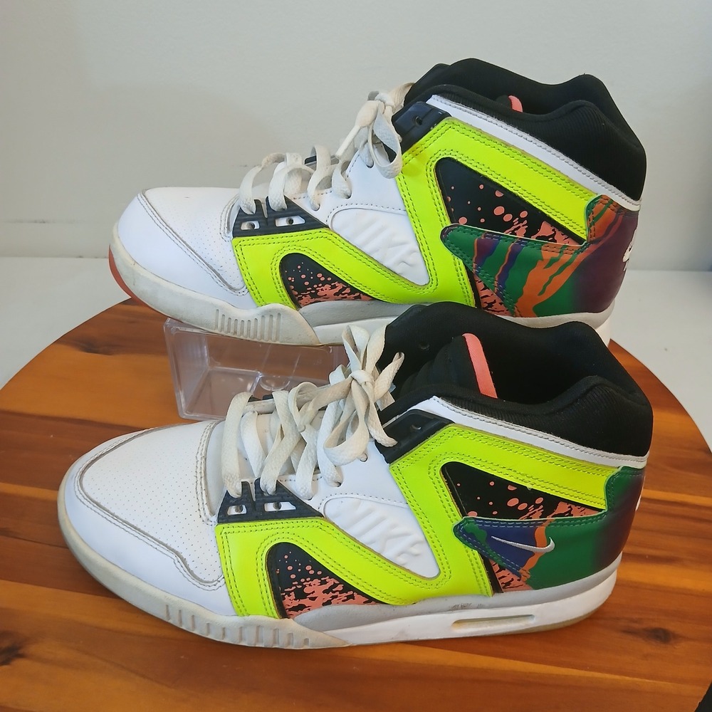 Nike Air Tech Challenge Hybrid Mens 8 White Volt Aggasi Sneakers 653873-100